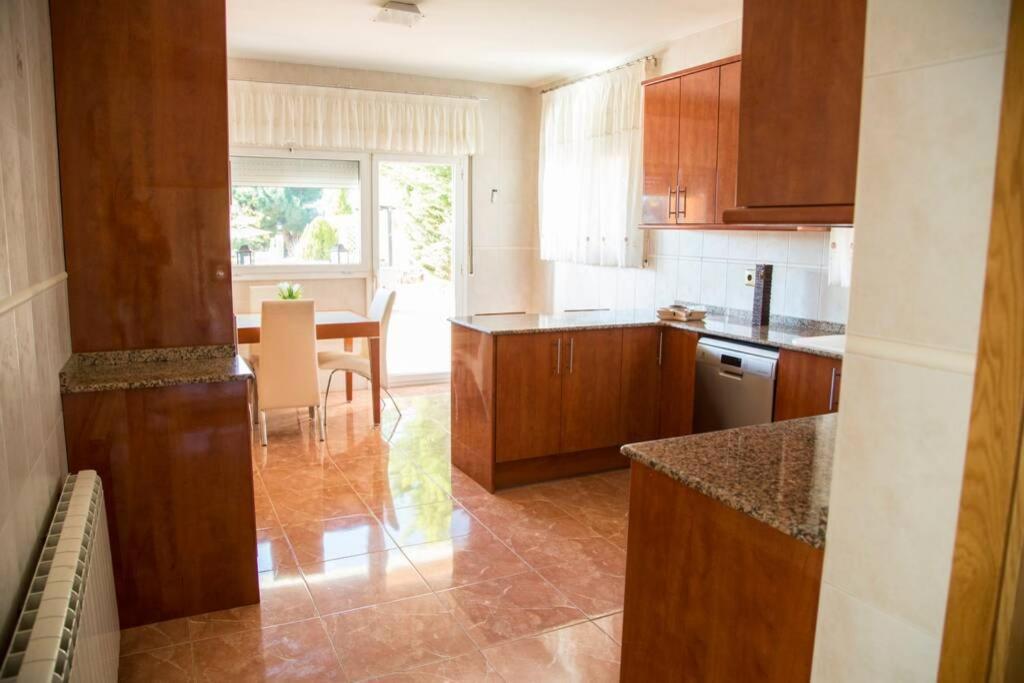 Casa Bella Con Piscina Βίλα Caldes De Montbui Εξωτερικό φωτογραφία