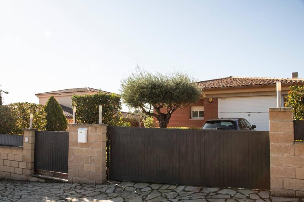 Casa Bella Con Piscina Βίλα Caldes De Montbui Εξωτερικό φωτογραφία